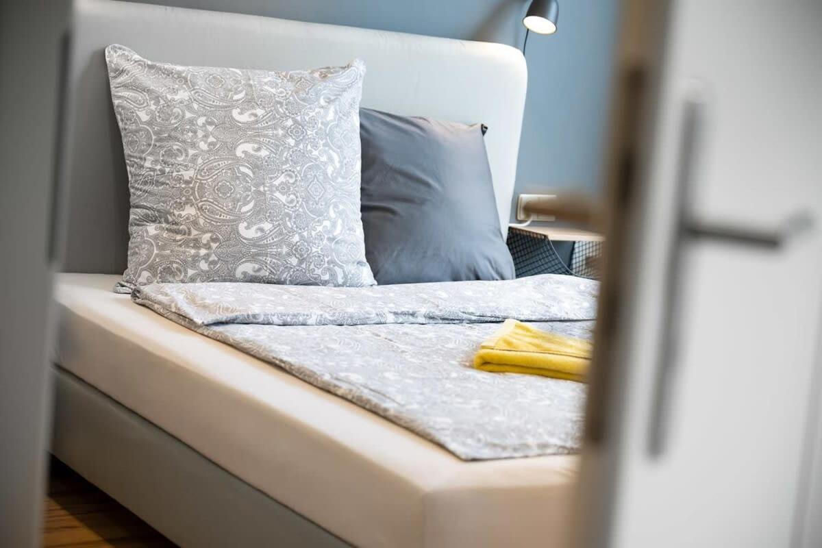 Big Central Apartment Near Rotkreuzplatz With 3 Bedroom For 12 Pax Monachium Zewnętrze zdjęcie